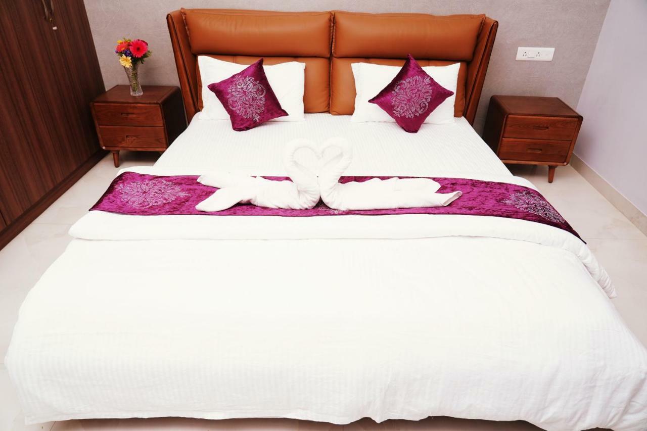 Unnathi Suites Mysore Exterior photo